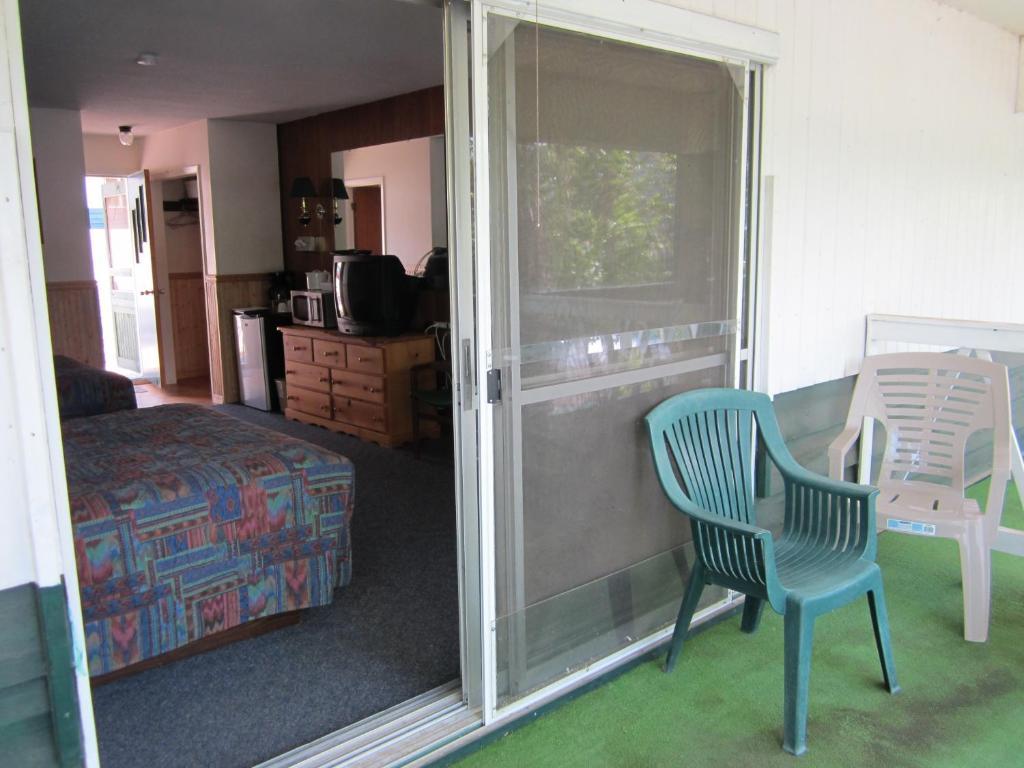 Lakeside Motel Williams Lake Eksteriør billede