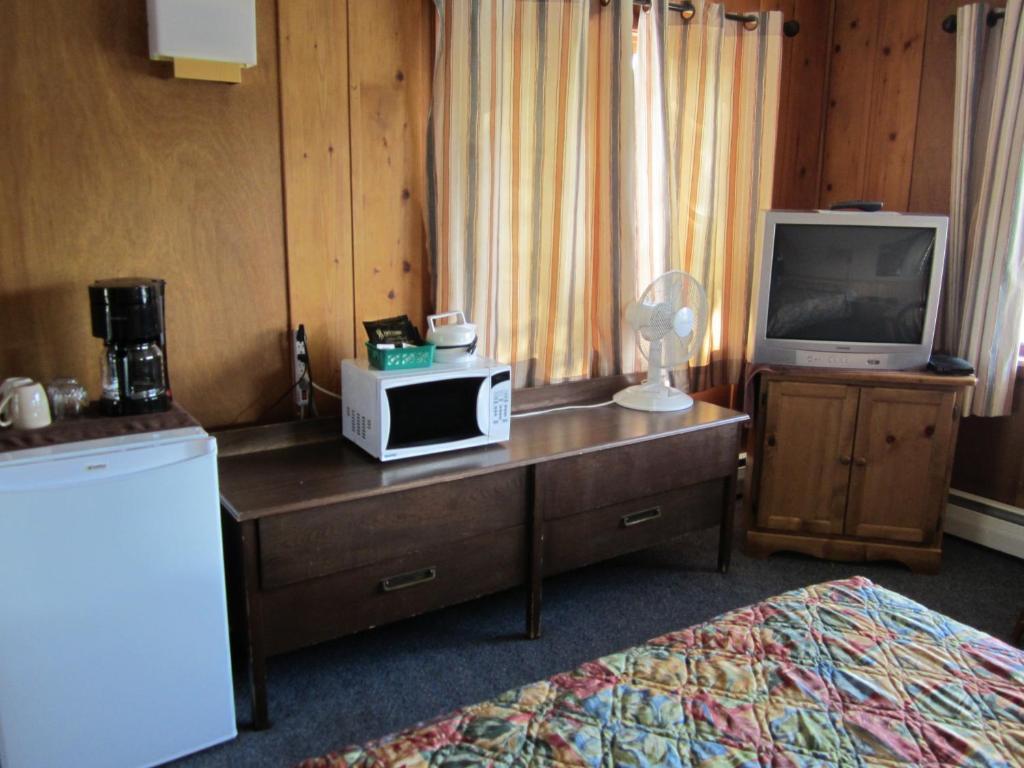 Lakeside Motel Williams Lake Eksteriør billede