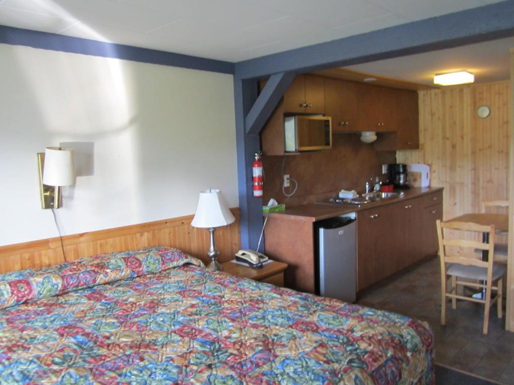 Lakeside Motel Williams Lake Eksteriør billede