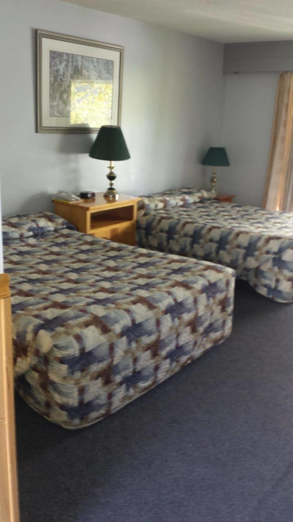 Lakeside Motel Williams Lake Eksteriør billede